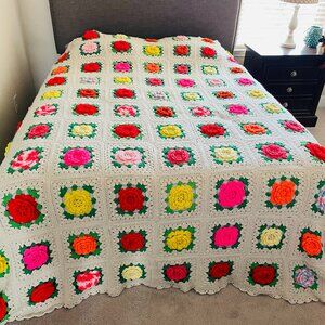 Vintage Handmade The Granny 3D Colorful Roses Square Crochet Blanket Queen Size